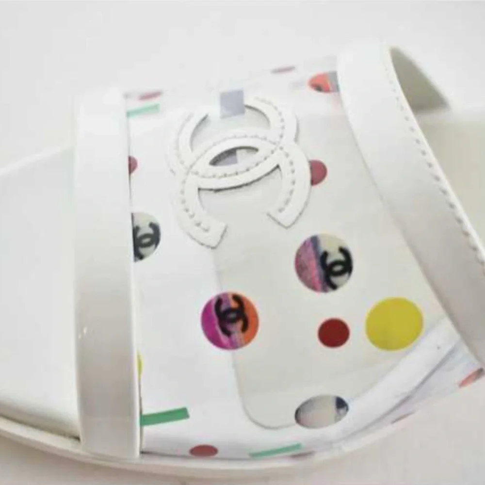 Chanel 19S multicolor patent pool slides - Picture 2 of 2